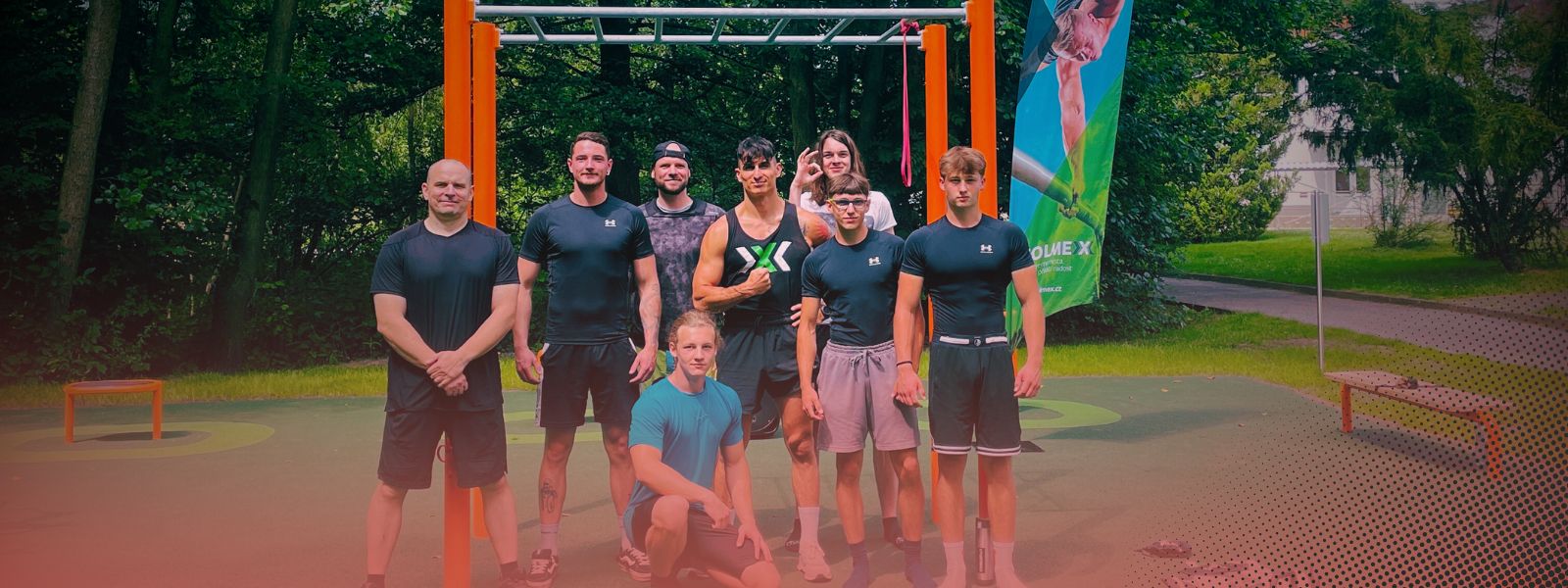 Chin Up Bros v plné síle